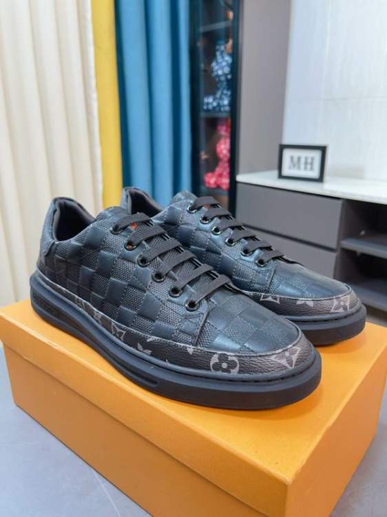 Picture of Louis Vuitton Shoes _SKULVsz38-44mnf061617175